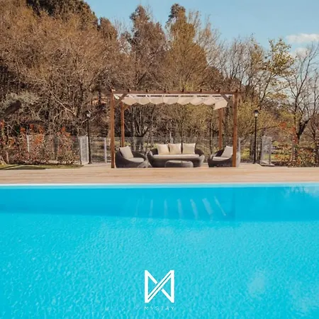 בית נופש Mystay - In Quinta Dos Sobrais ואלנסה